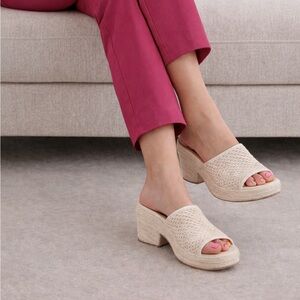 Dolce Vita Ivory Cream Platform Sandals Raffia Espadrille Heels Size 7.5 NEW